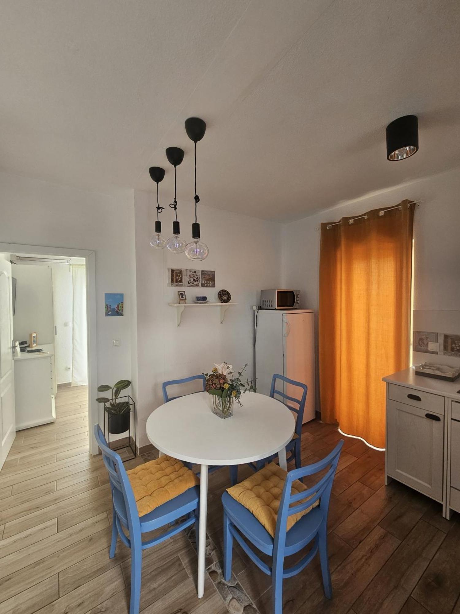 Apartment Tina Трогир Екстериор снимка